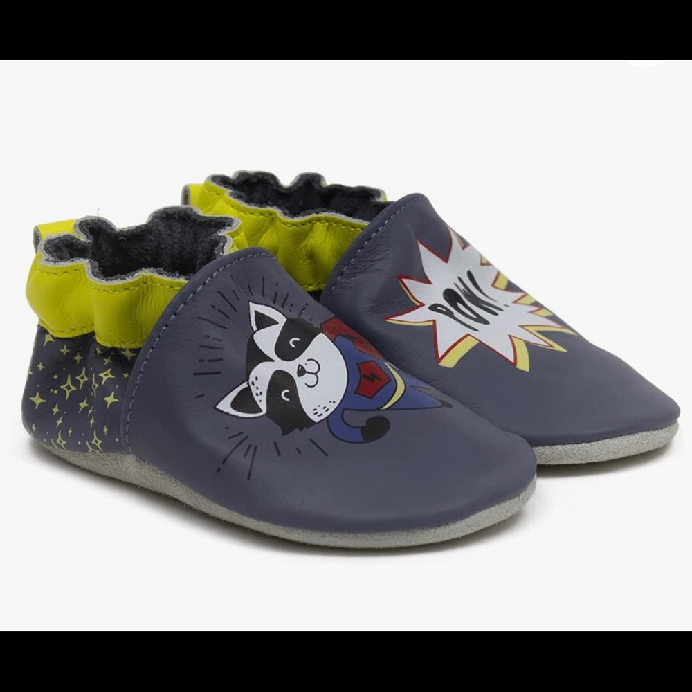 Robeez soft soles (0-6m)